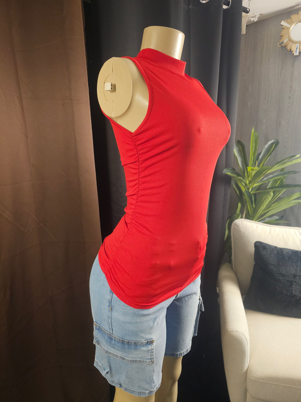Ribbed Mock Neck Sleeveless Top