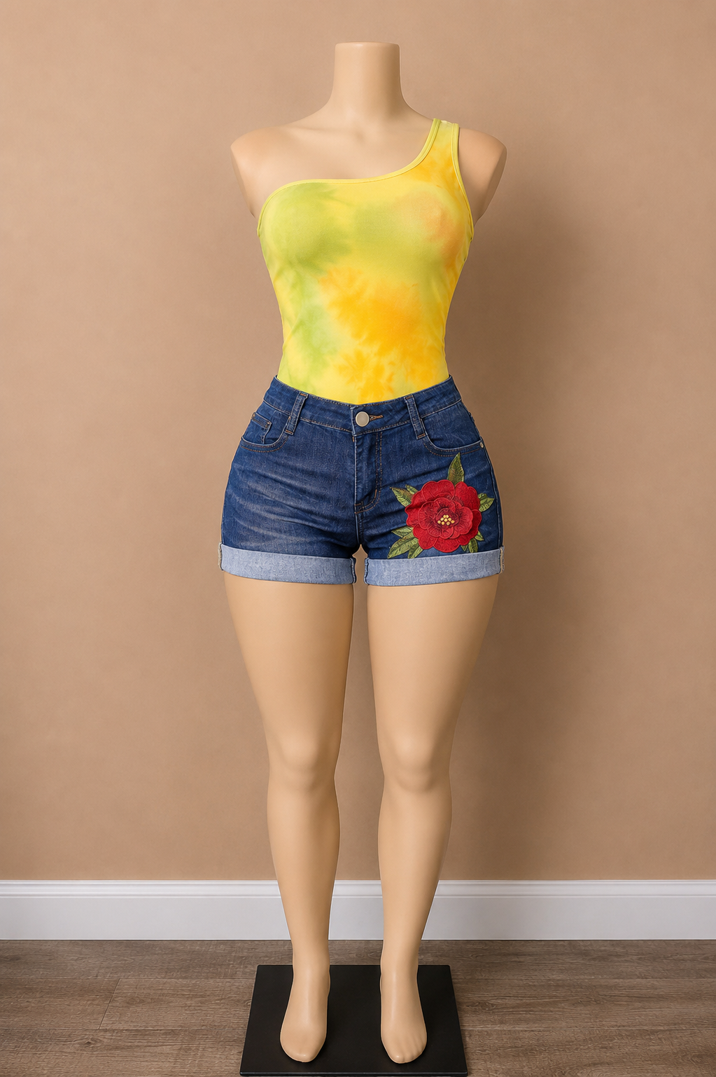 Crimson Rose Embroidered Cuffed Denim Shorts - Medium Wash